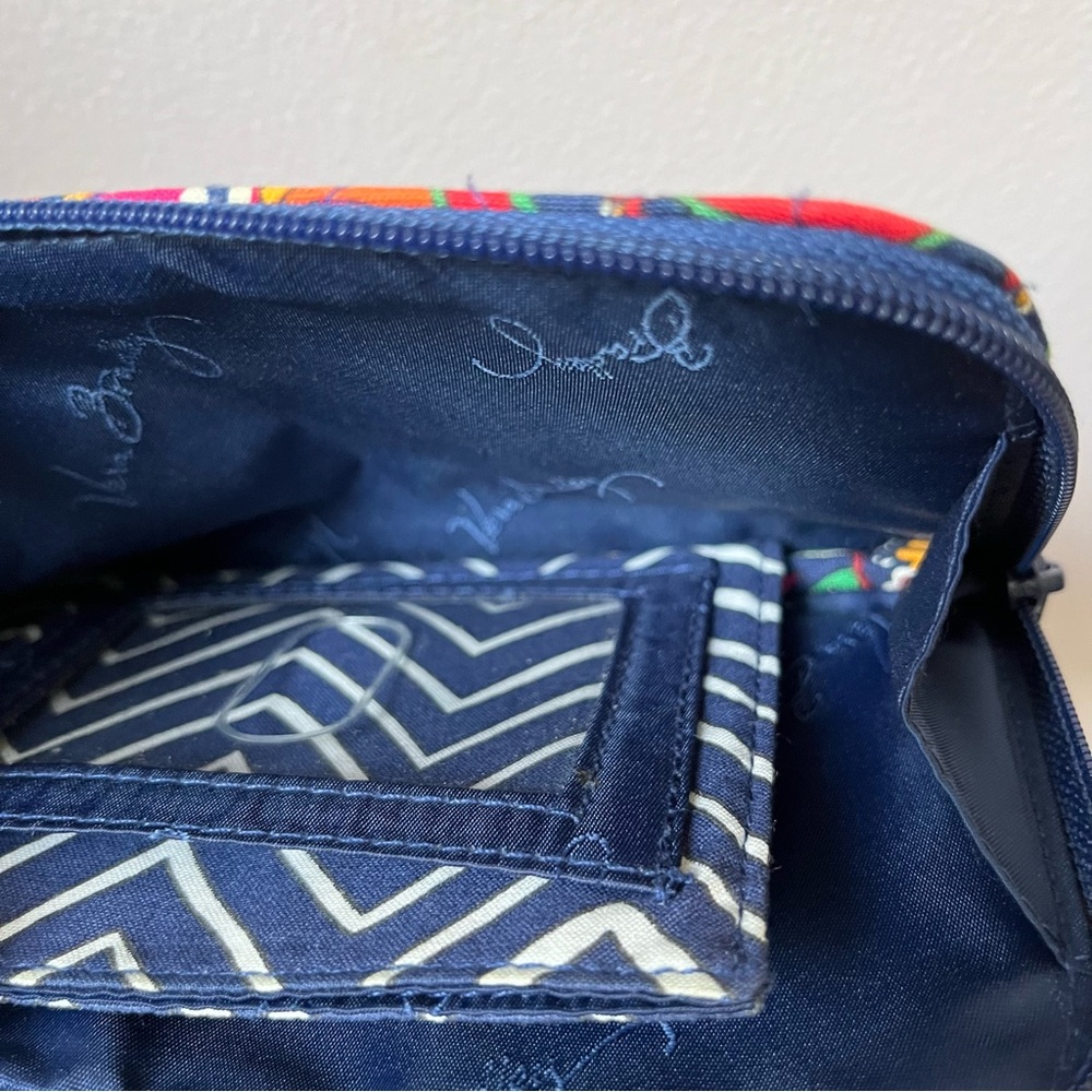 Vera Bradley Venetian Paisley Wristlet NWOT Blue Multi Color Floral Zip Pockets - Picture 8 of 11